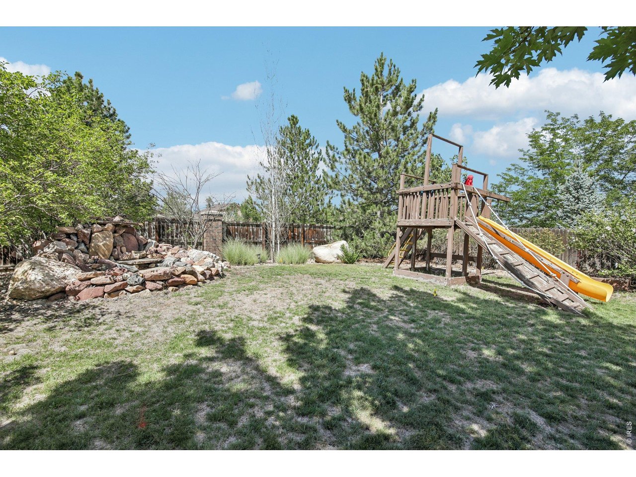 1413 Graham Cir