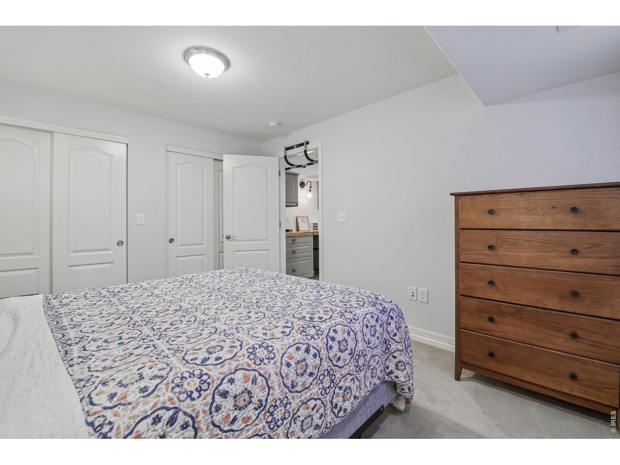 1413 Graham Cir