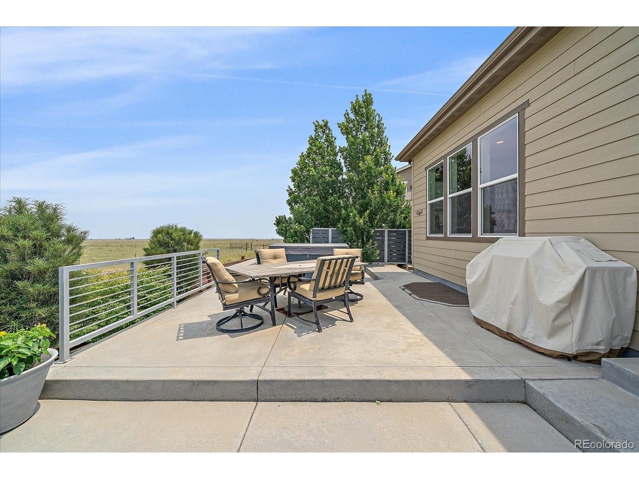 19661 W 95th Pl