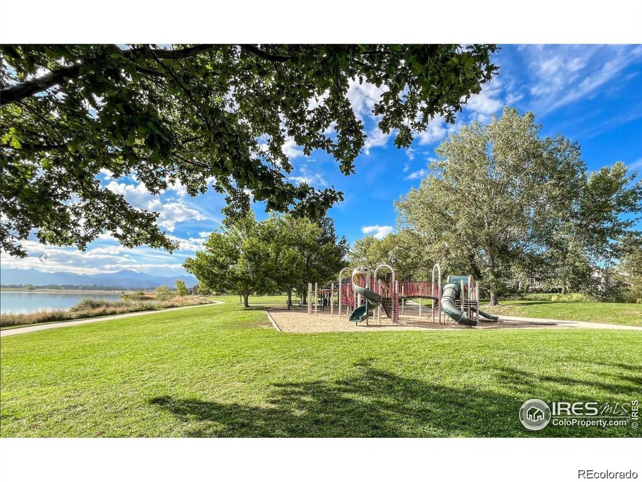 2248 Mariner Dr