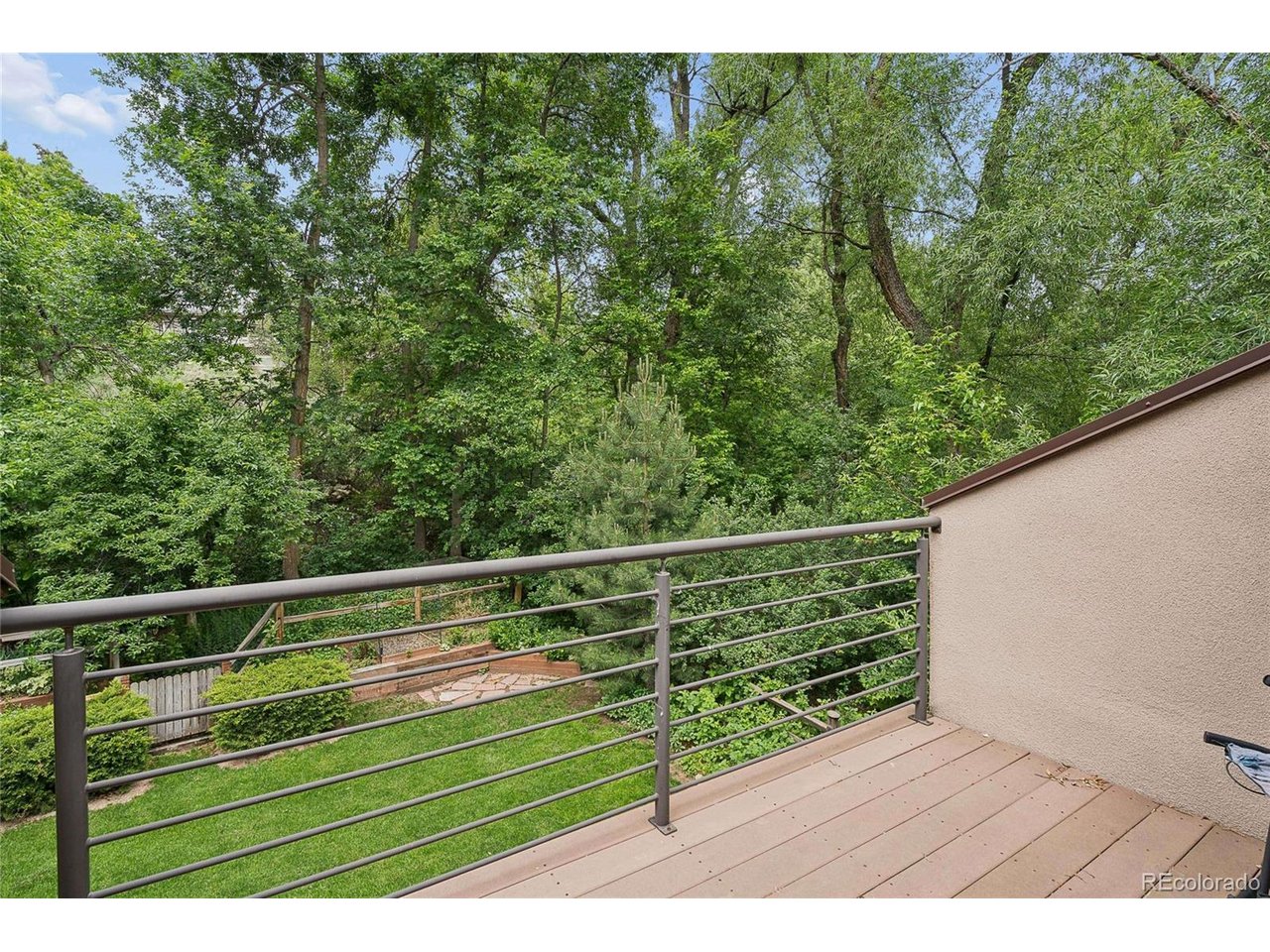 299 Spruce Ct