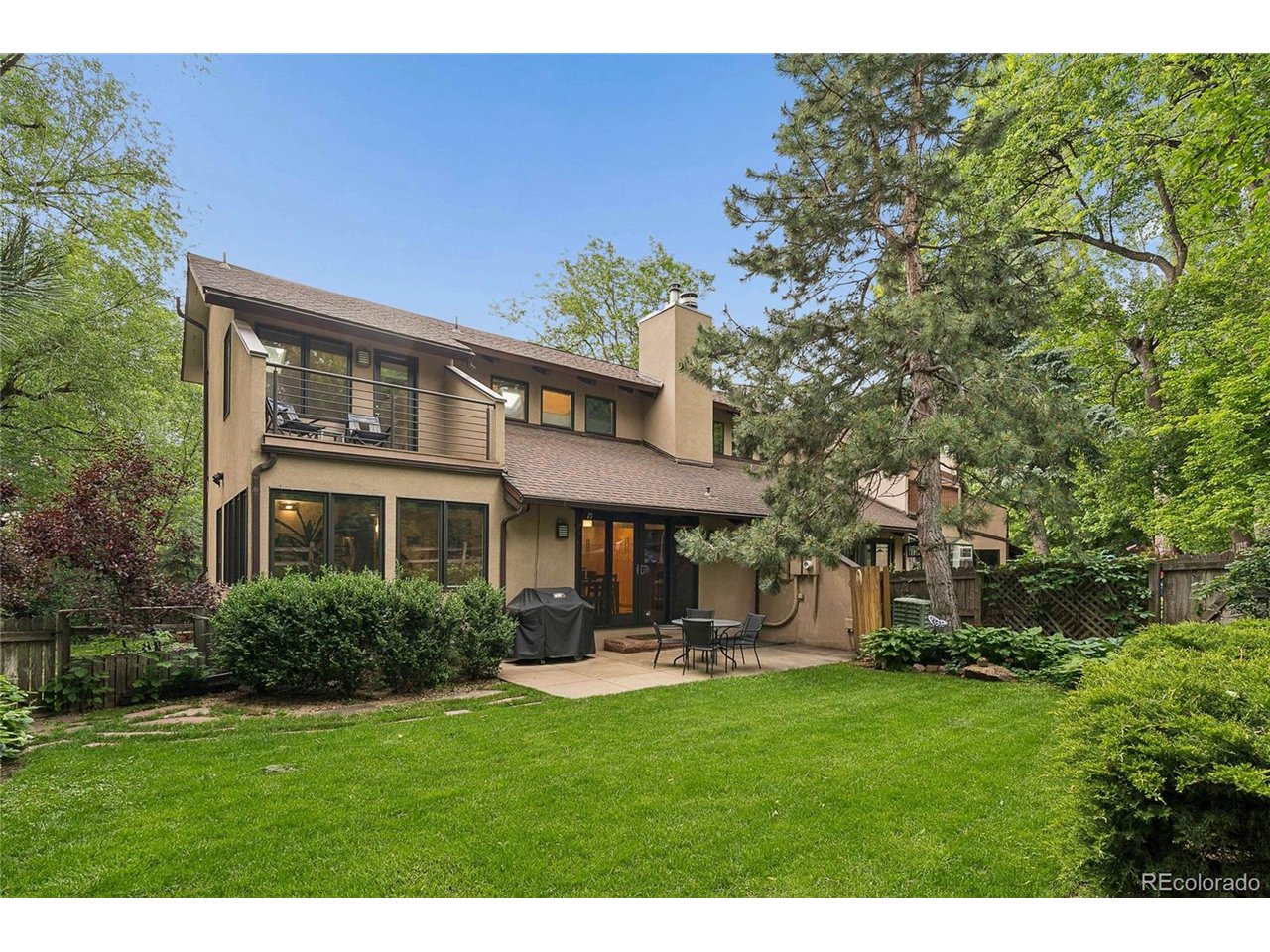 299 Spruce Ct