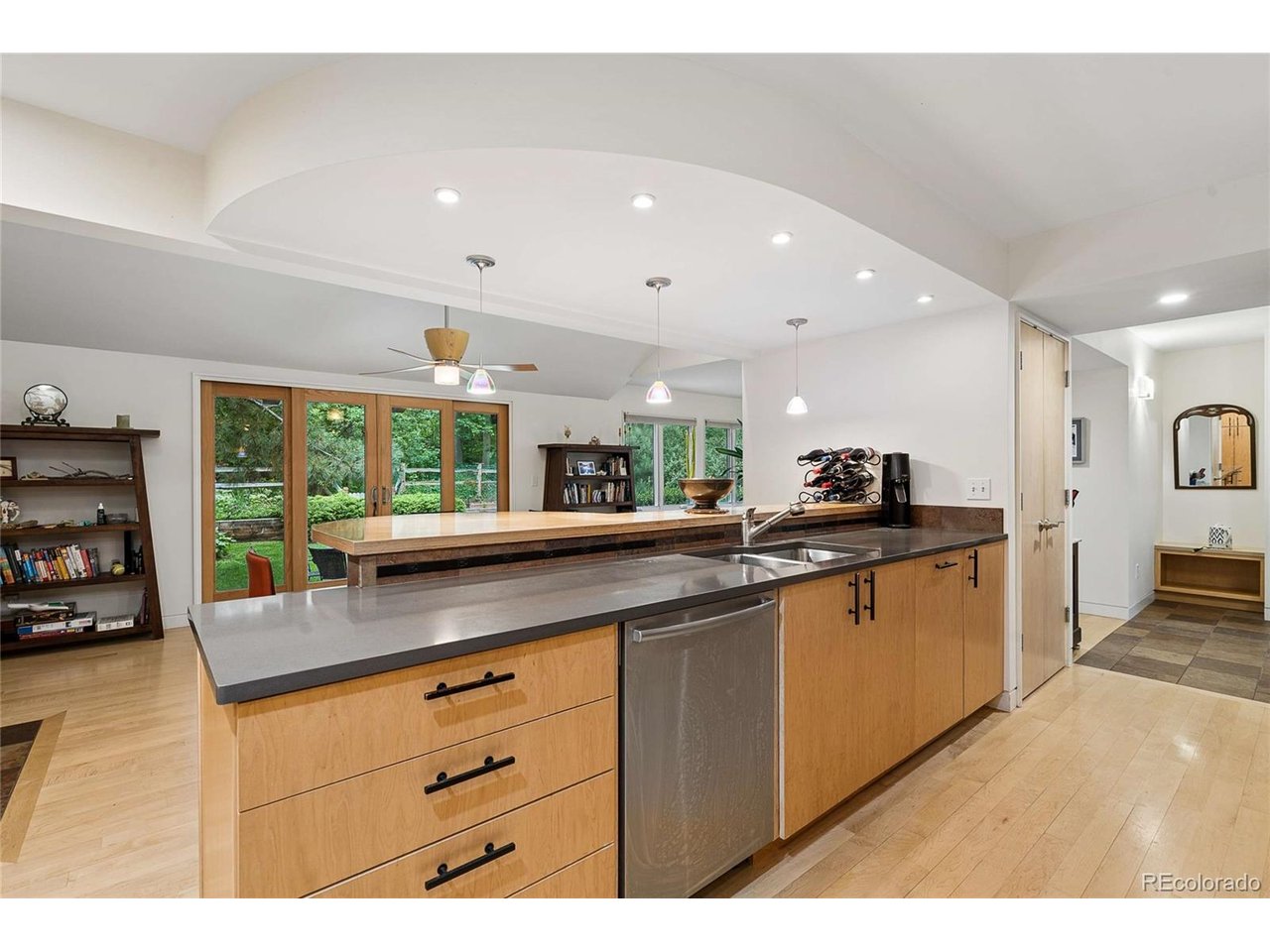 299 Spruce Ct