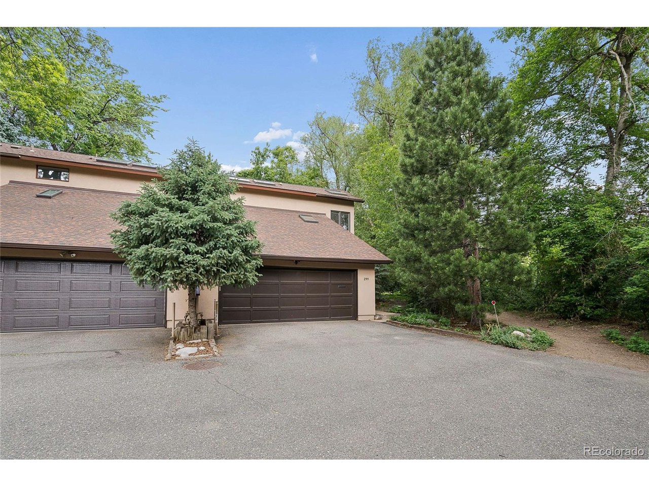 299 Spruce Ct
