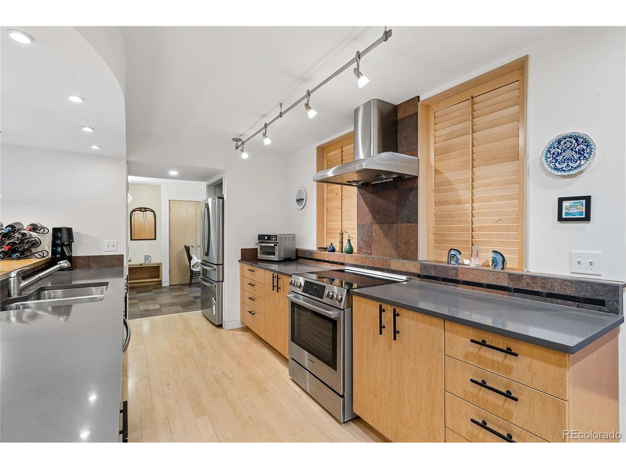 299 Spruce Ct