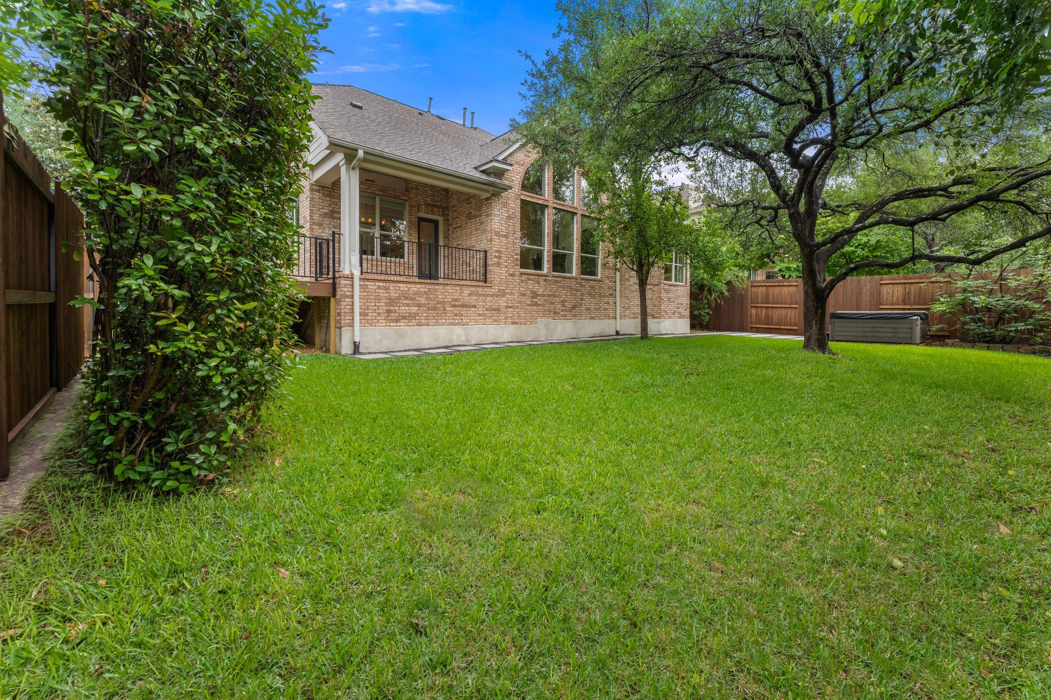 2508 Lipizzan DR