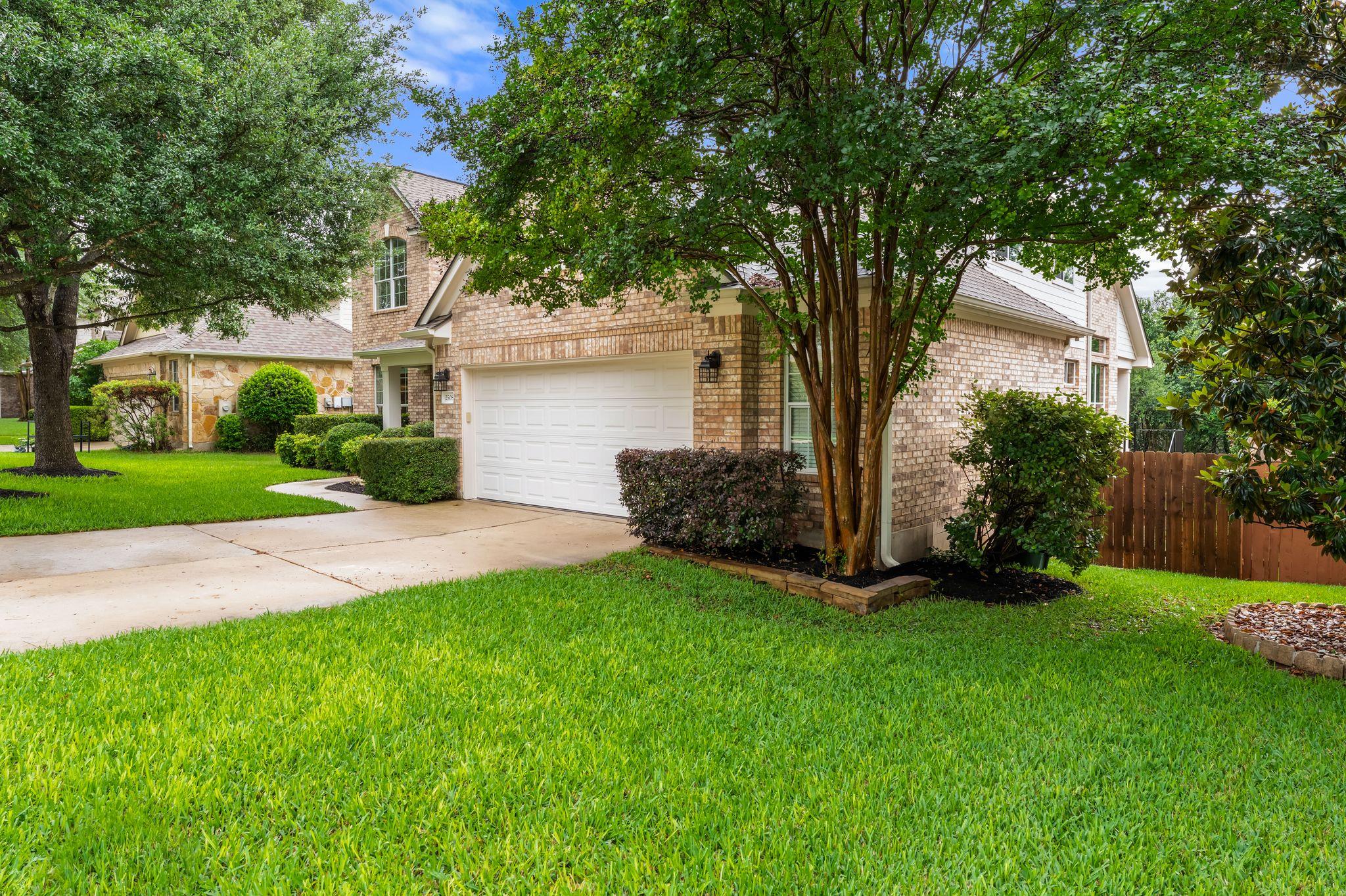 2508 Lipizzan DR