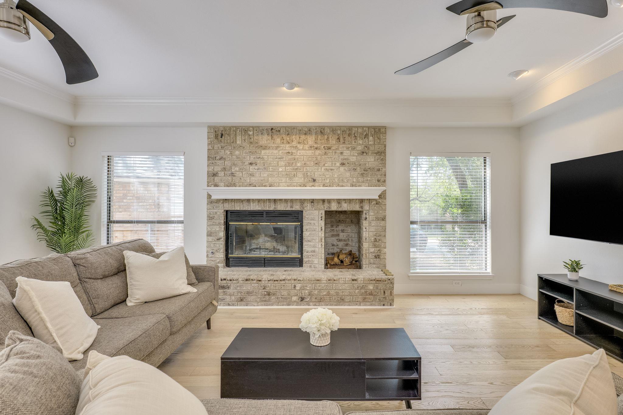 3914 Latimer DR