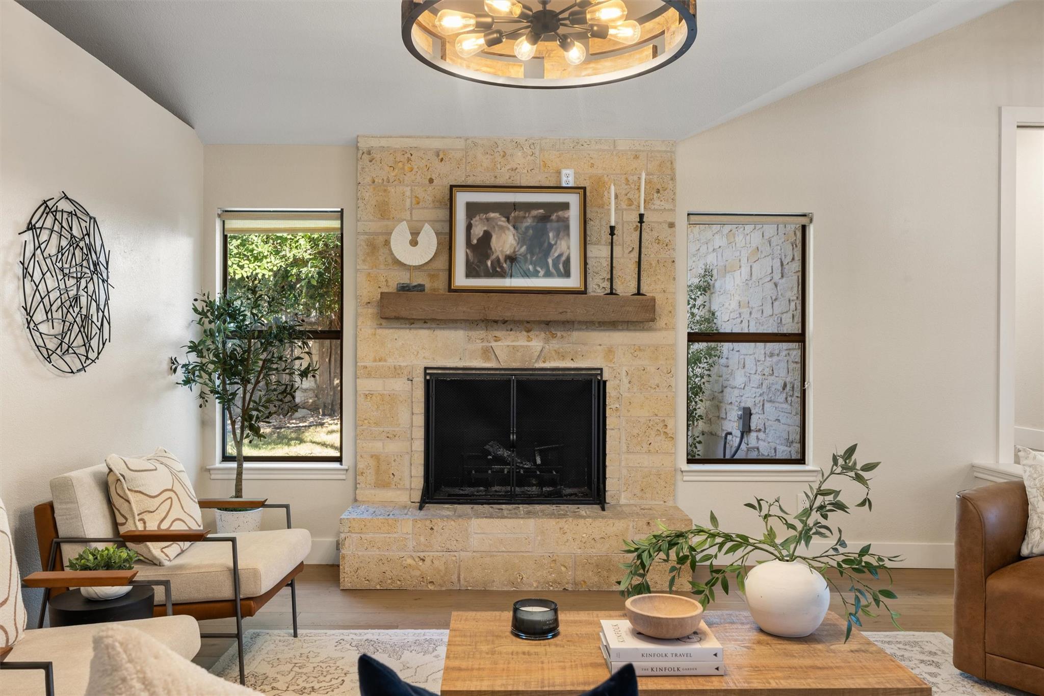 108 Schooner DR, Lakeway