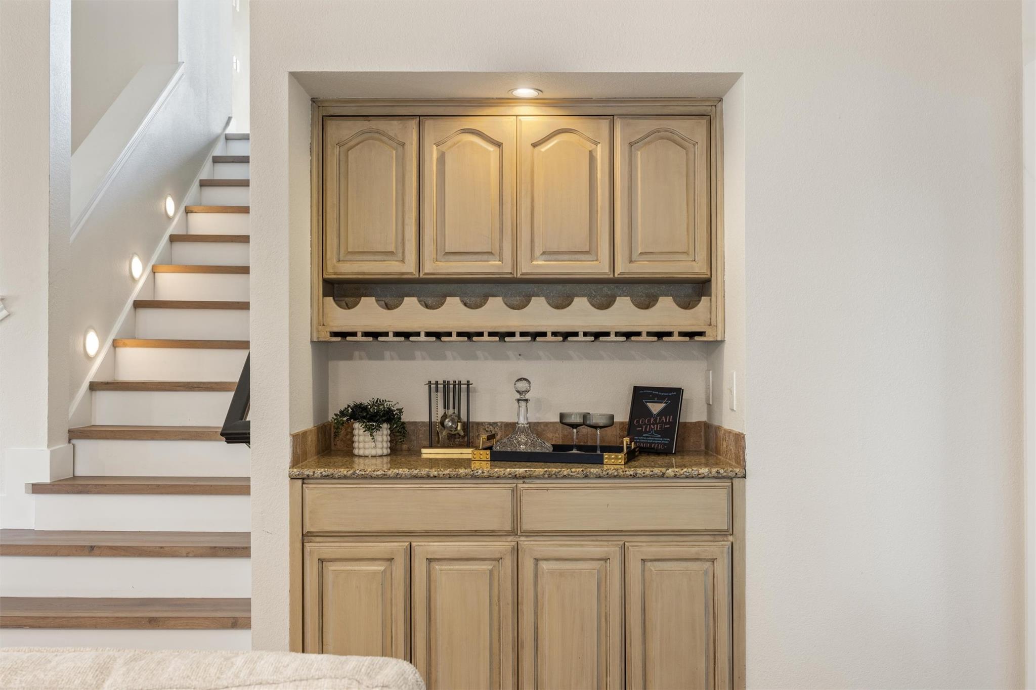 108 Schooner DR, Lakeway