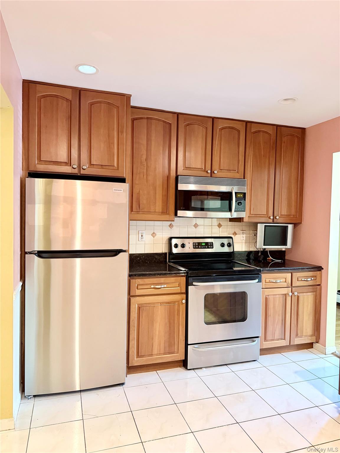 20 Foxwood Drive Unit: 1