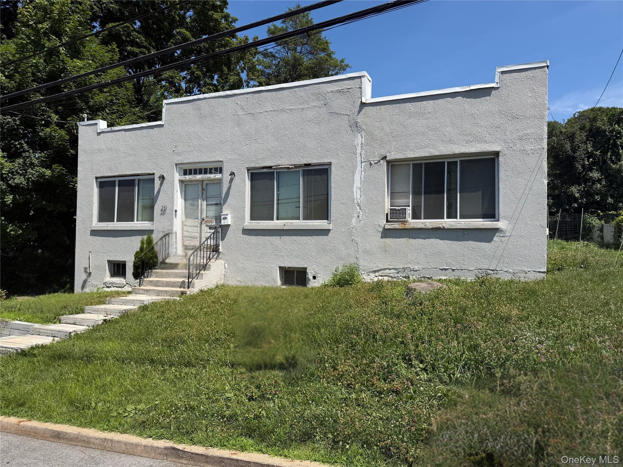 20 N Hillside Avenue