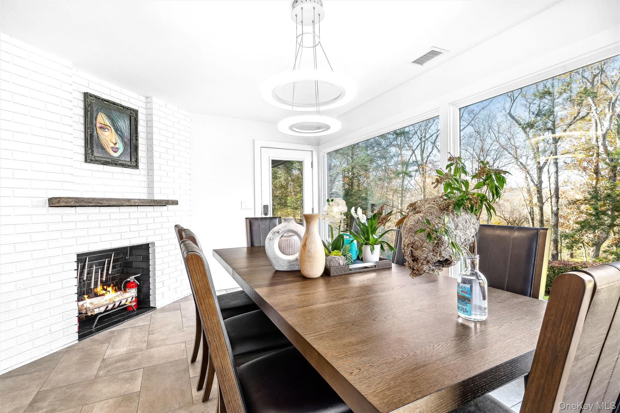 401 Chestnut Ridge Road