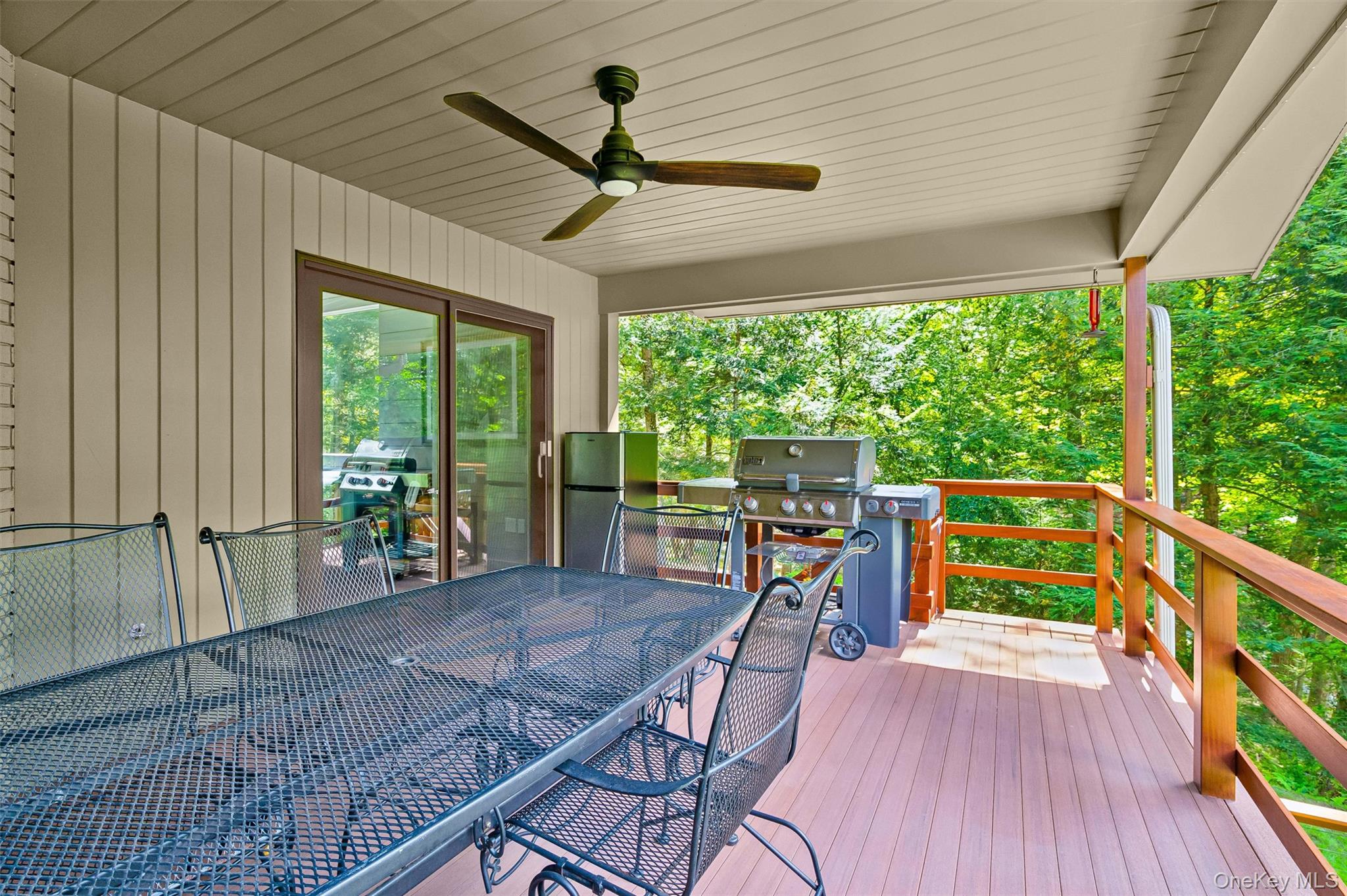 401 Chestnut Ridge Road