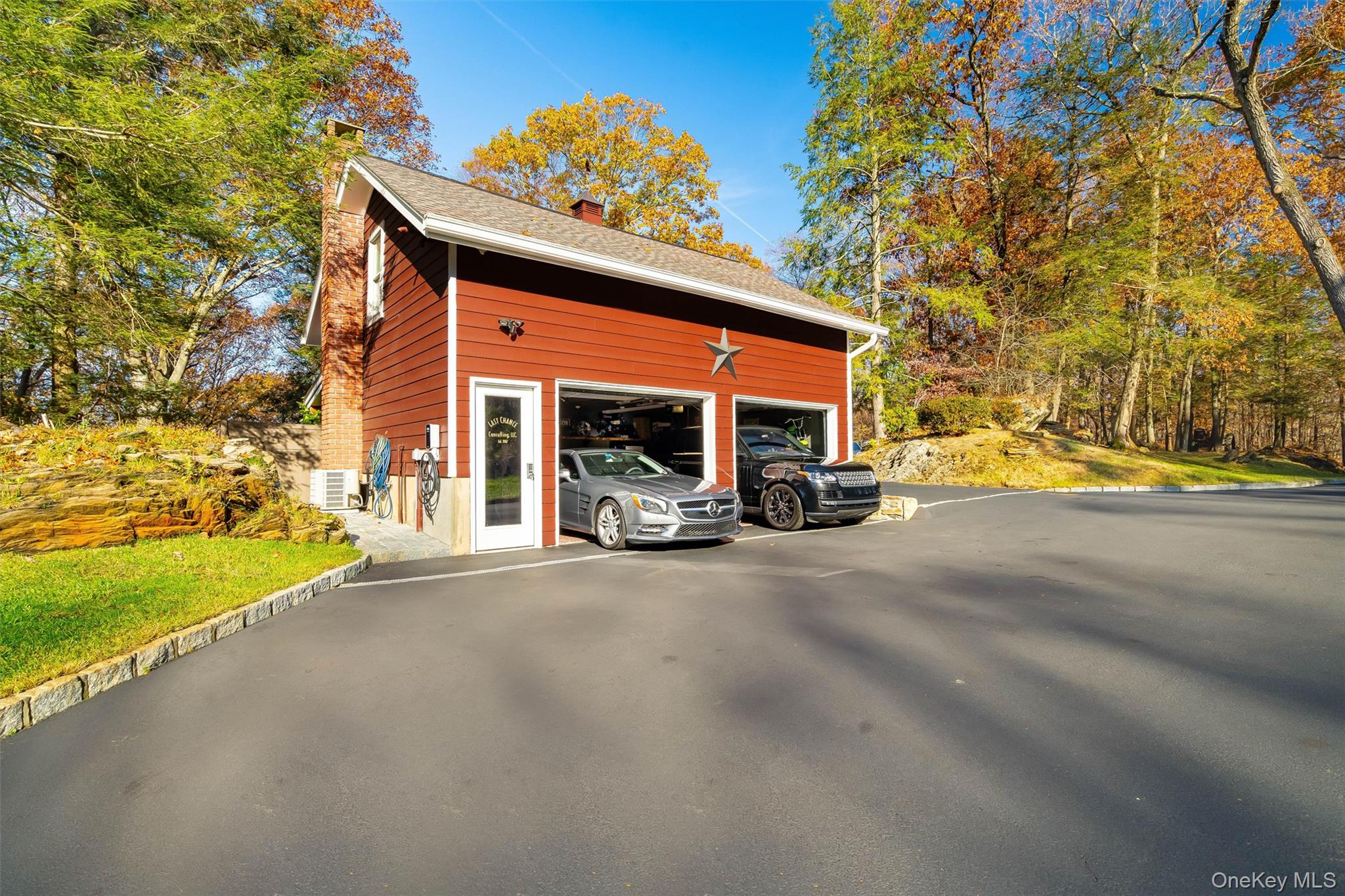 401 Chestnut Ridge Road
