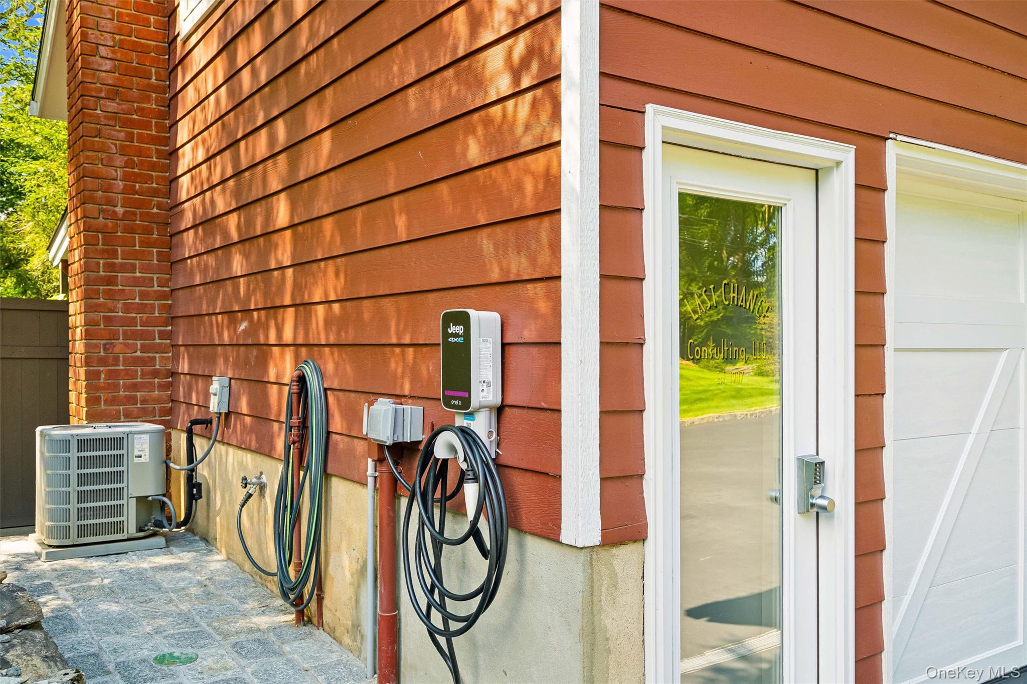 401 Chestnut Ridge Road
