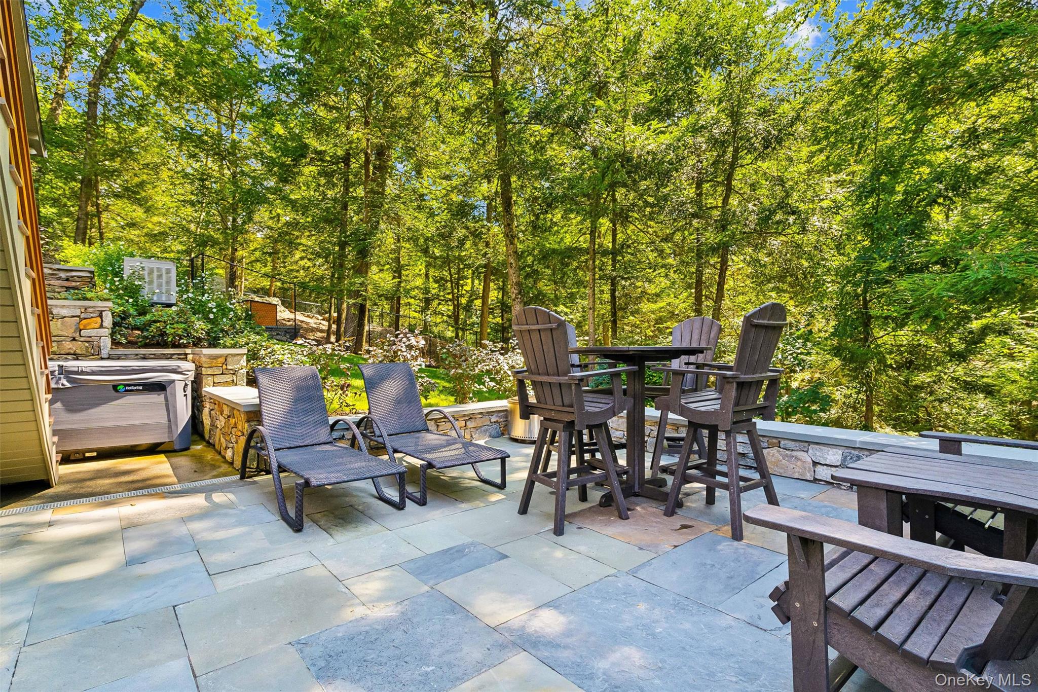 401 Chestnut Ridge Road