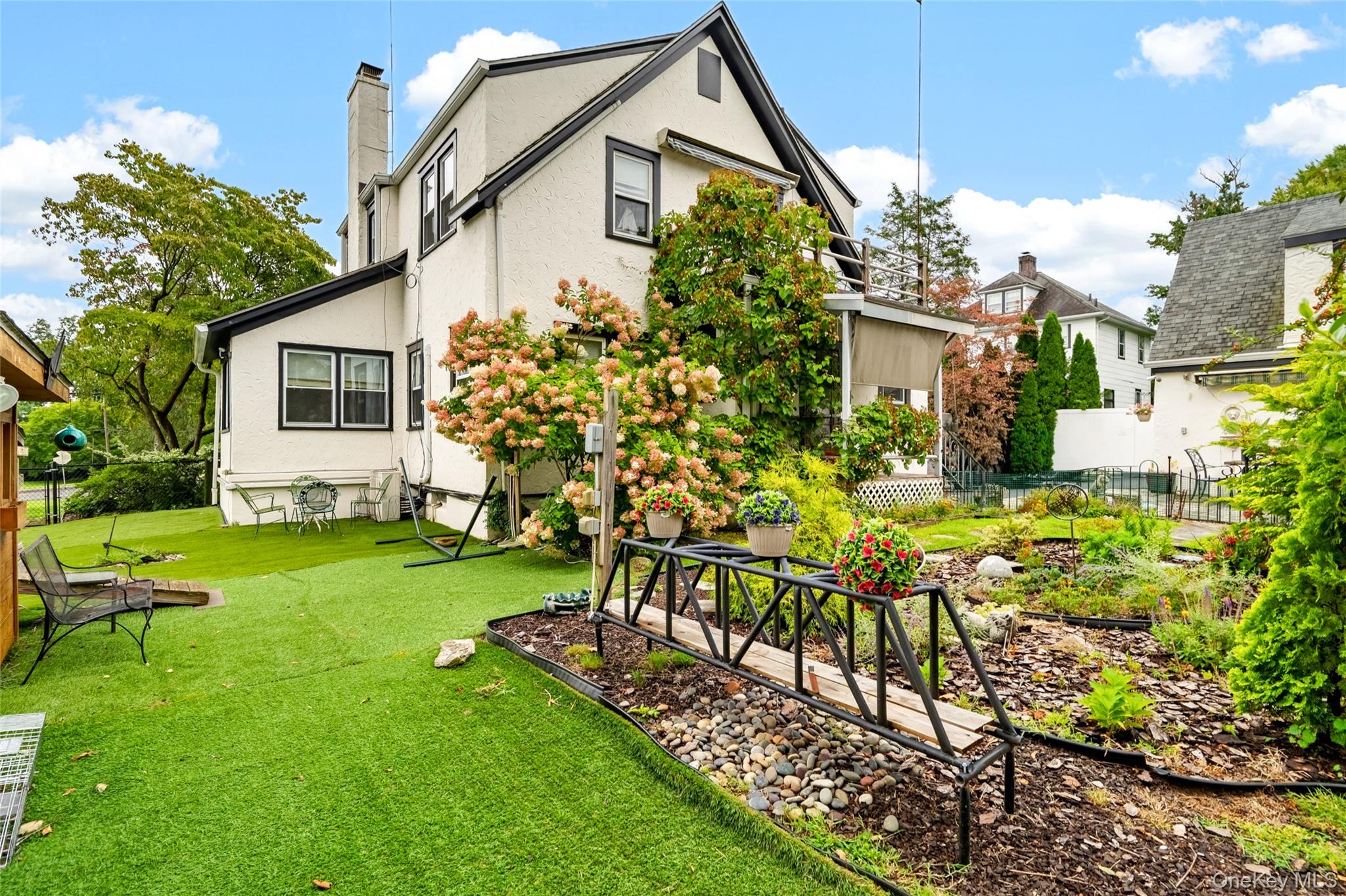 72 Hartsdale Road