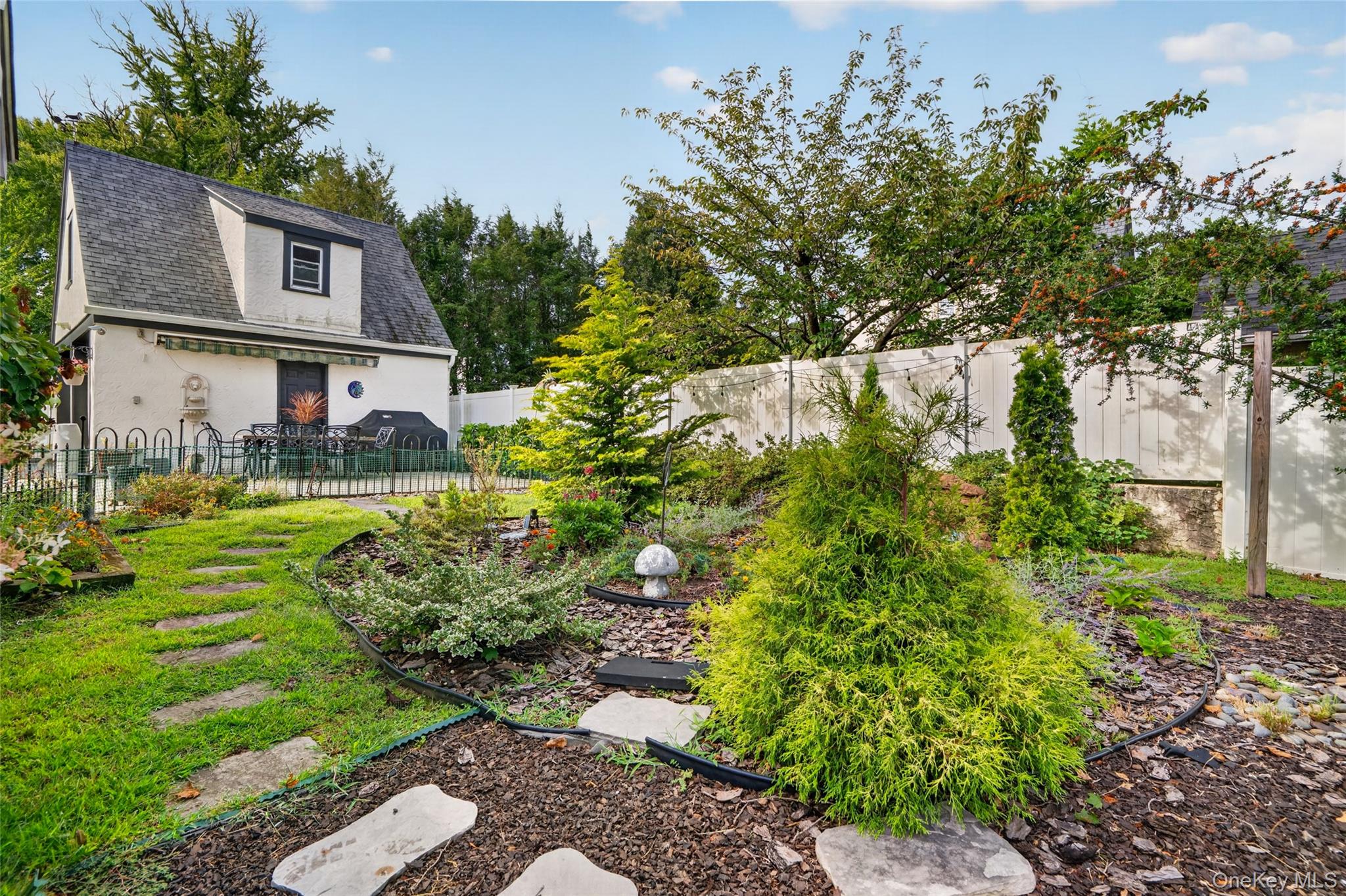 72 Hartsdale Road