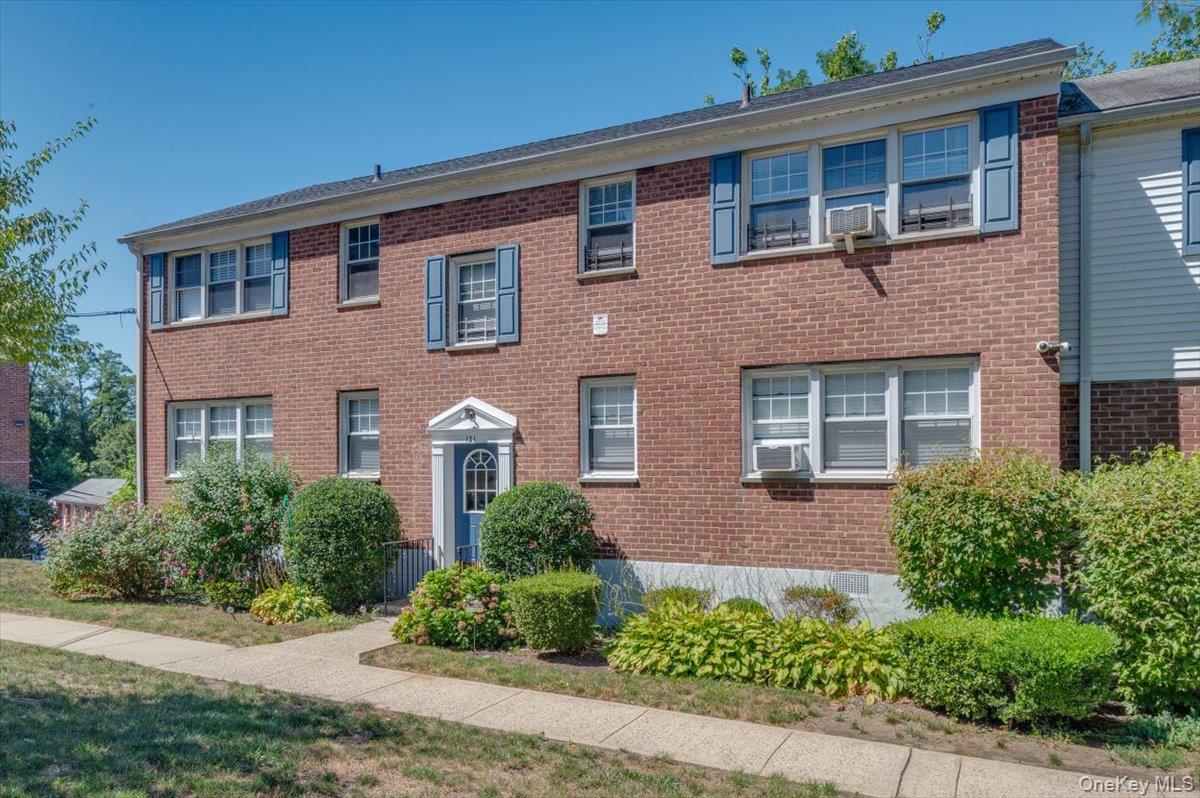 121 Columbus Avenue Unit: 2A