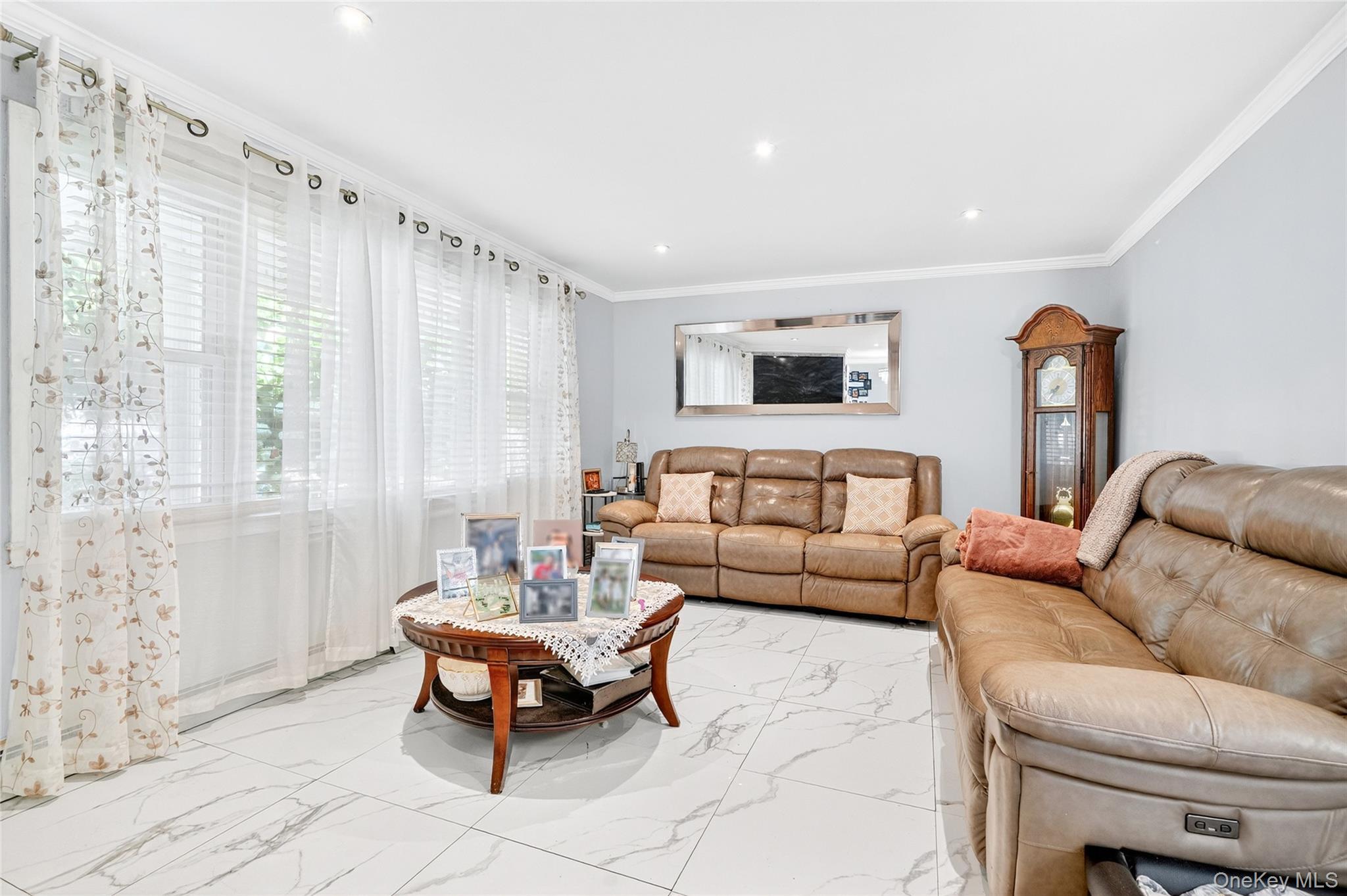 1514 Robertson Place