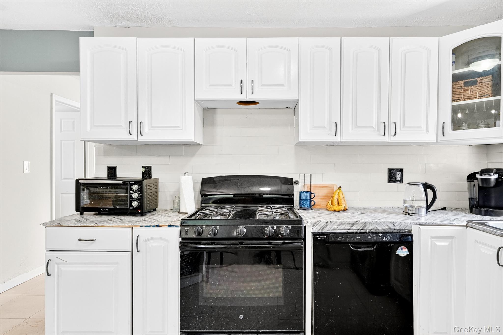 1514 Robertson Place