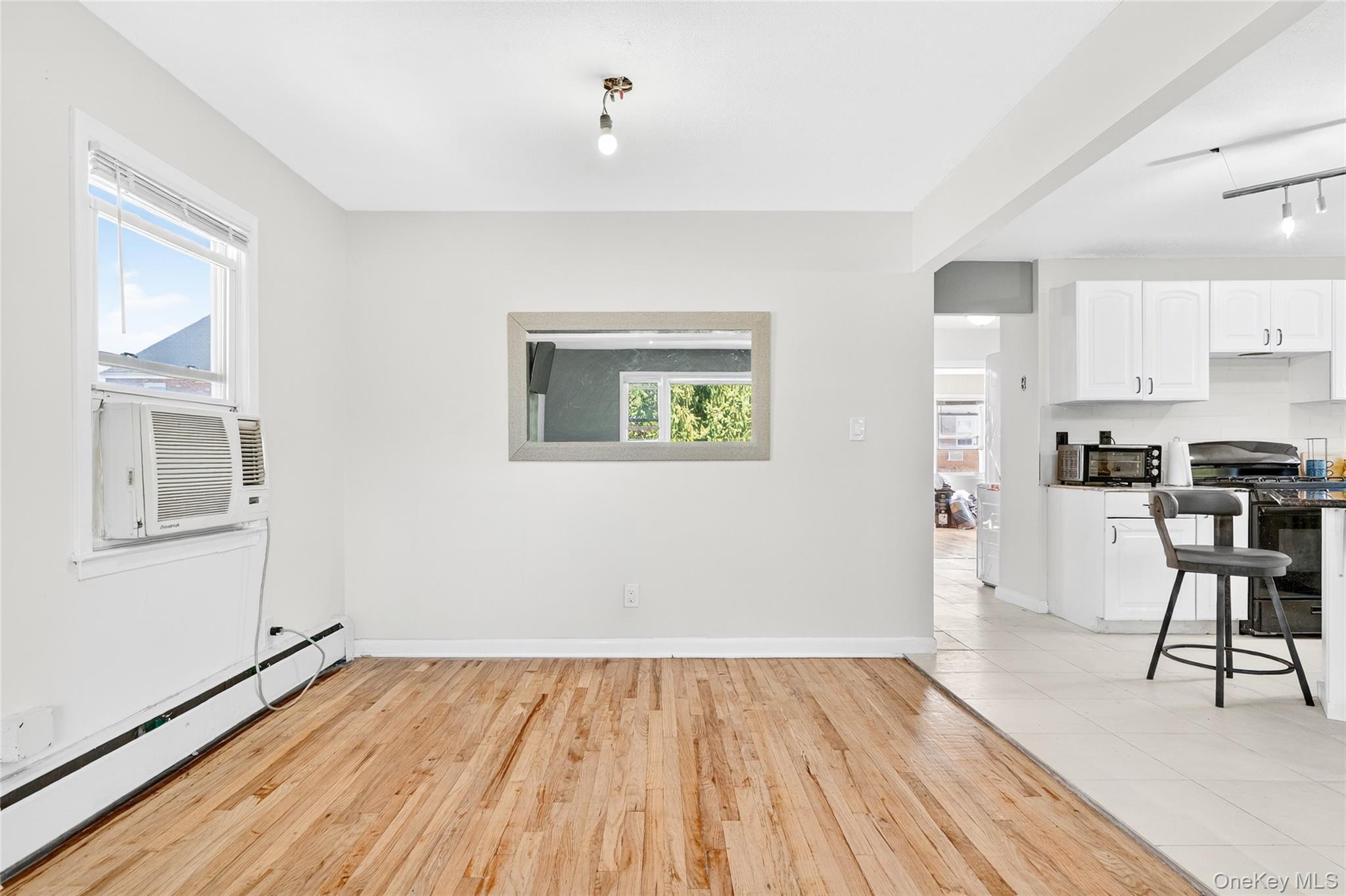 1514 Robertson Place