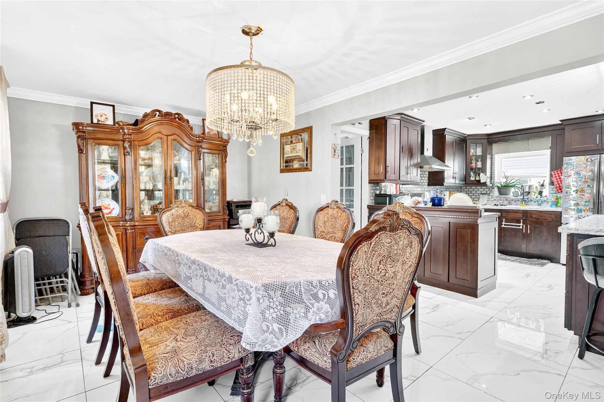 1514 Robertson Place