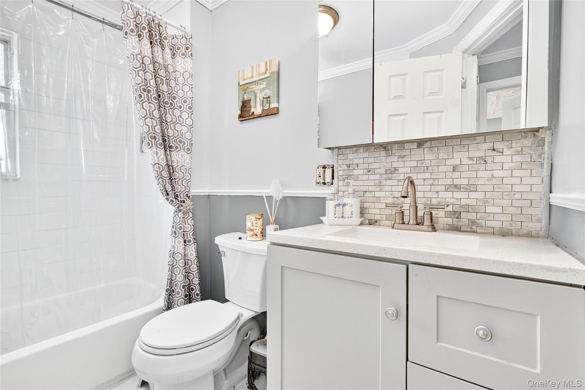 1514 Robertson Place