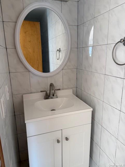 60 Cloverdale Avenue