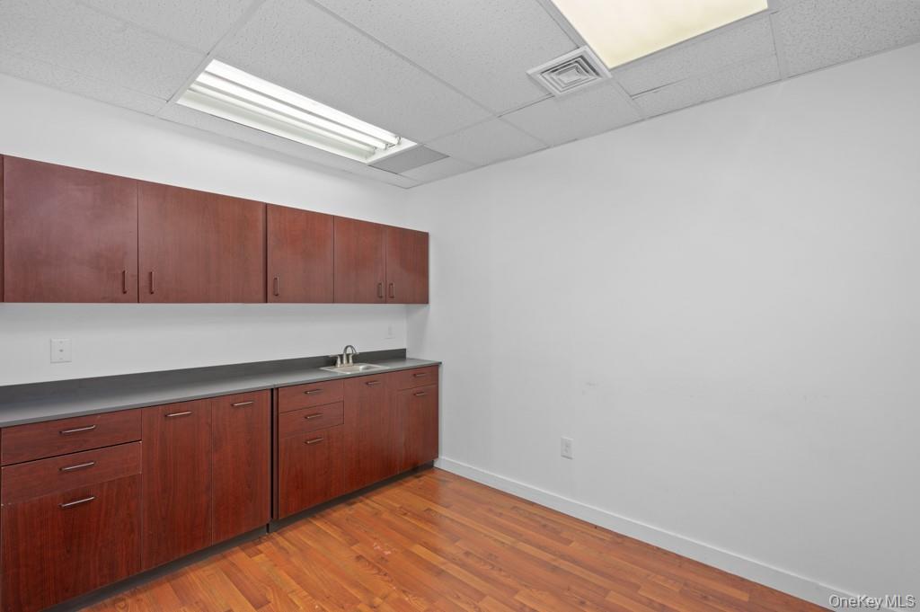 200 S Broadway Unit: Unit #100 Bldg 1