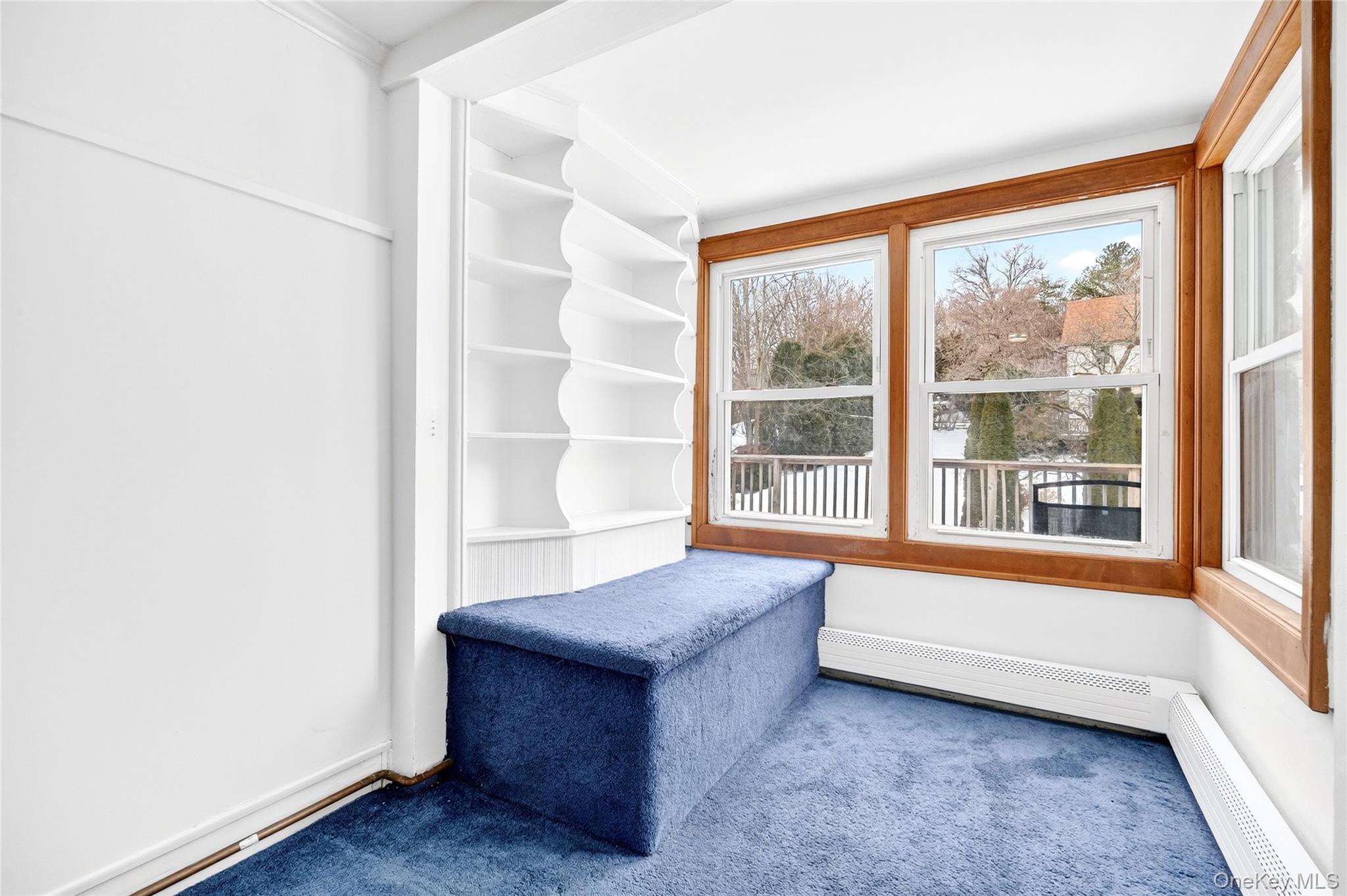 24 Old Knollwood Road