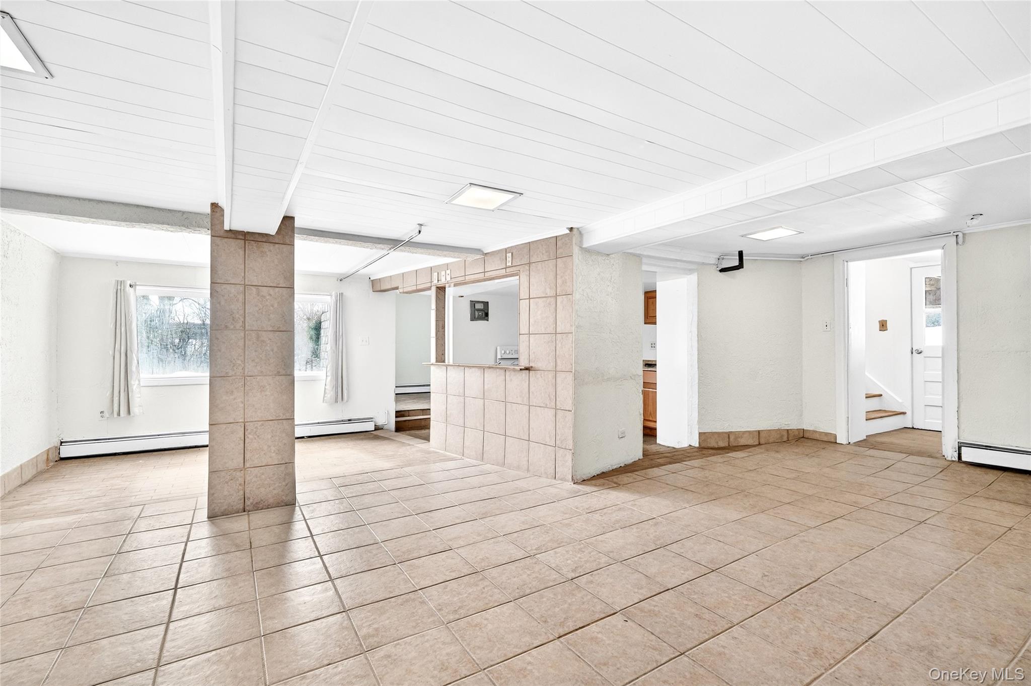 24 Old Knollwood Road