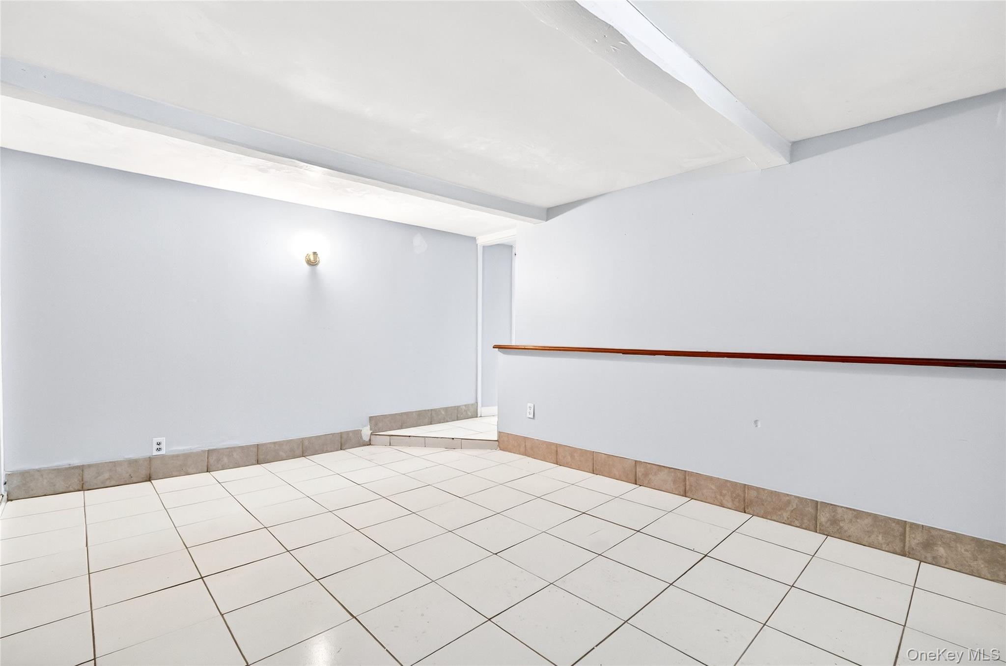 24 Old Knollwood Road