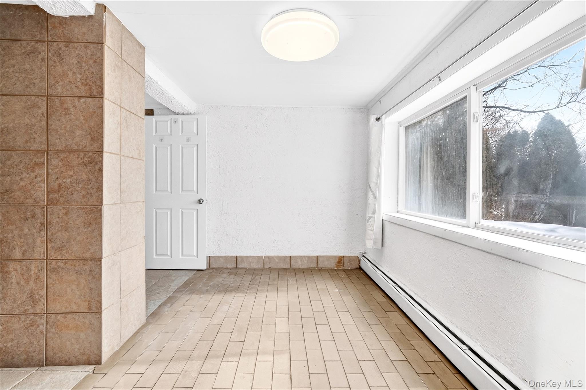 24 Old Knollwood Road