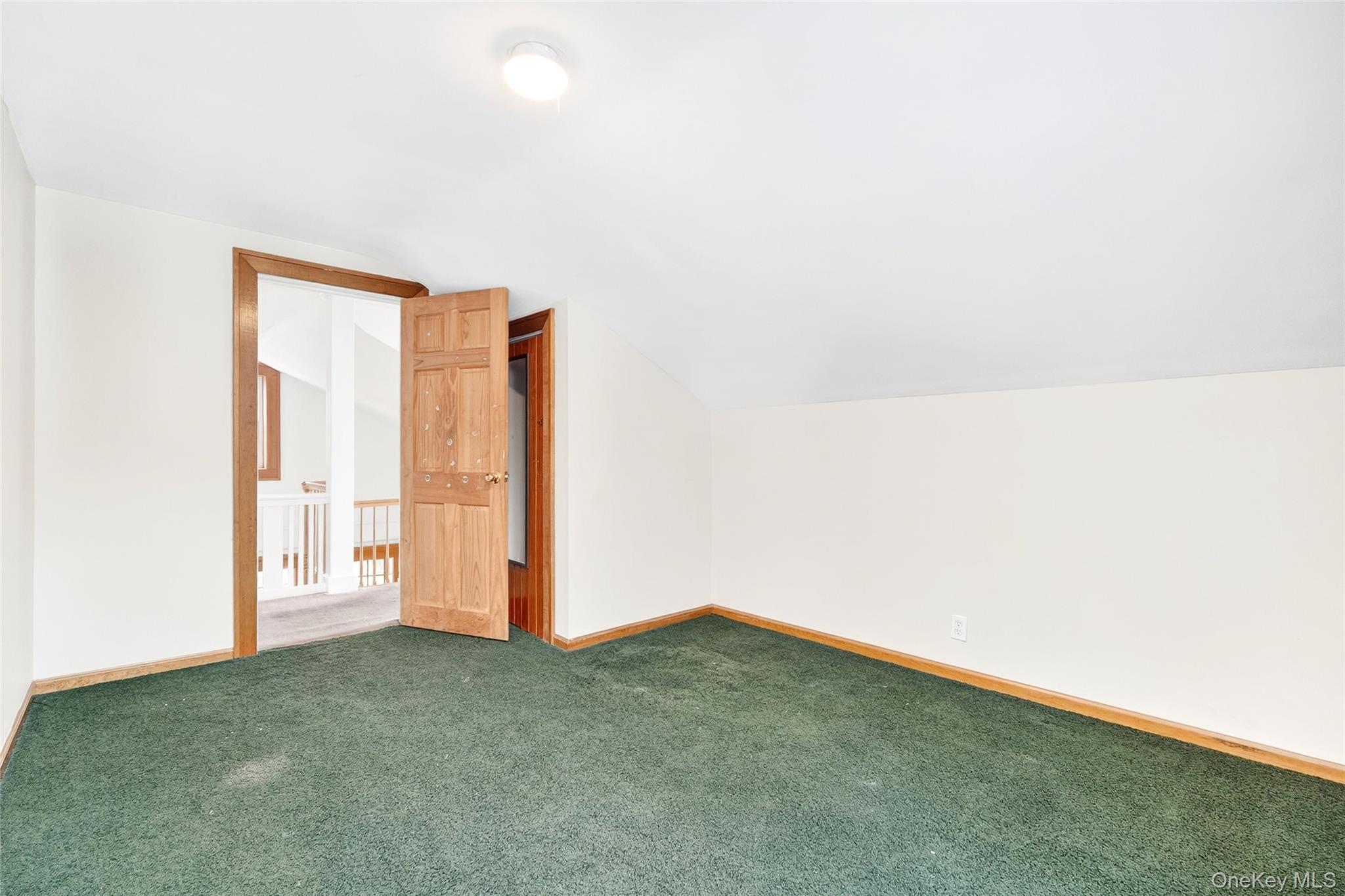 24 Old Knollwood Road