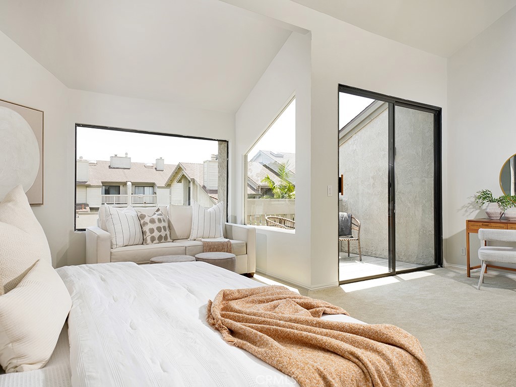 2220 E Chapman Avenue 53