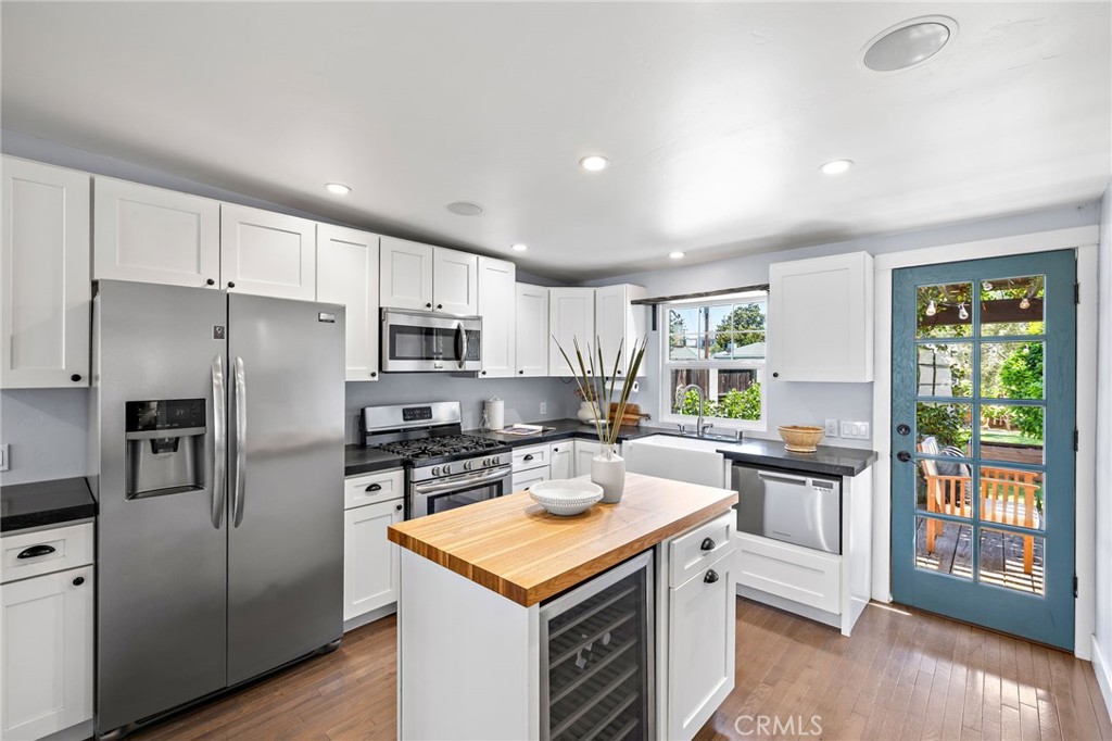 630 W Wilshire Avenue