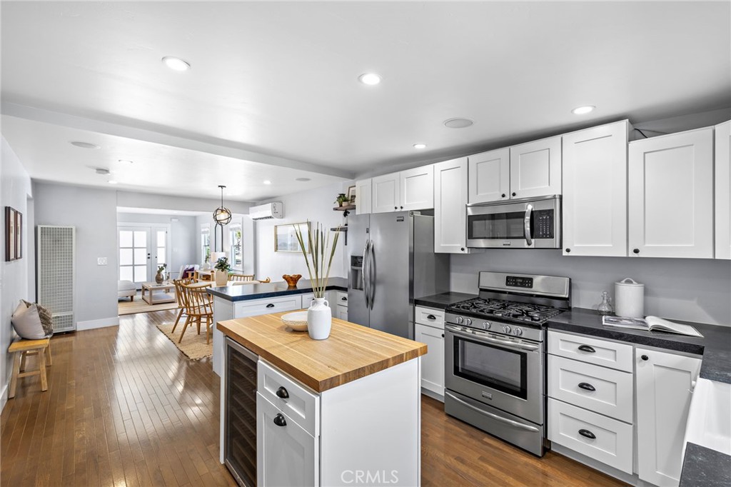 630 W Wilshire Avenue