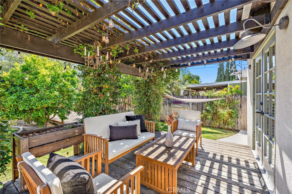 630 W Wilshire Avenue