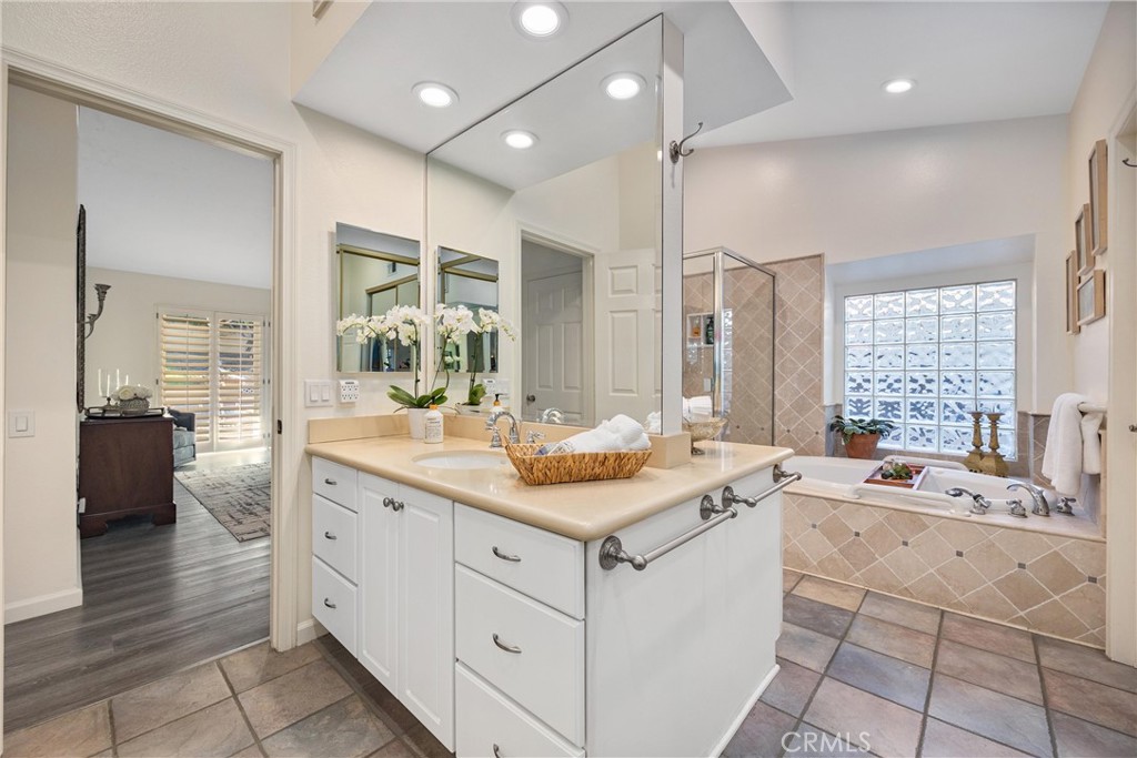 3855 Singingwood Drive