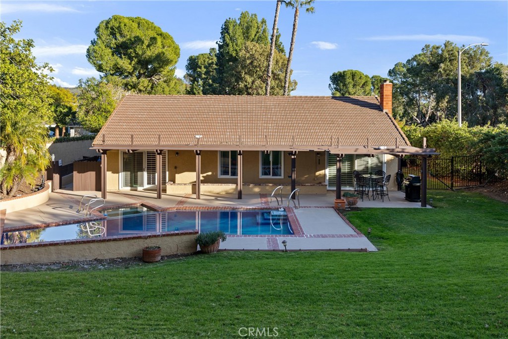 3855 Singingwood Drive