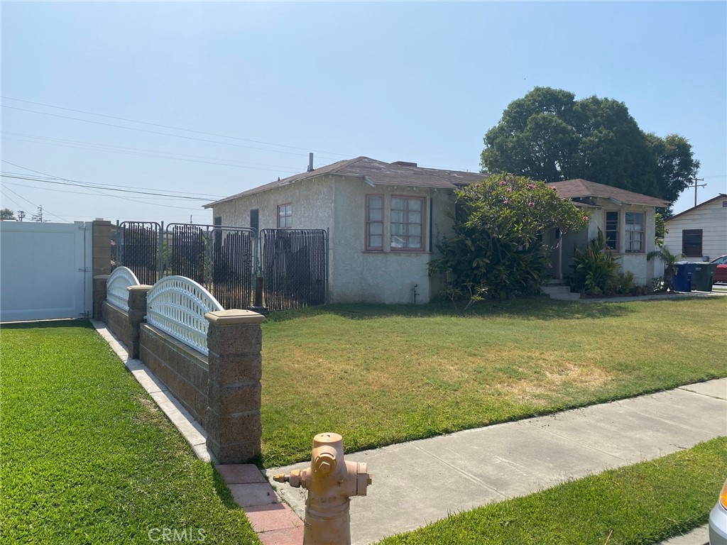 6742 Highland Avenue