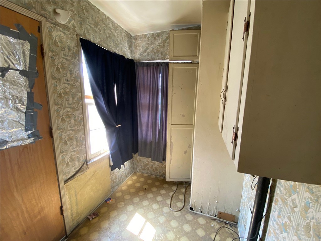 6742 Highland Avenue