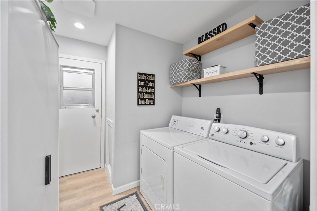 16942 Lake Terrace Way 1