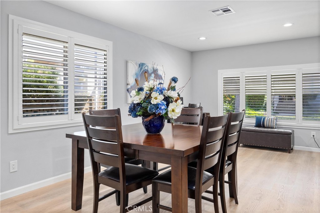 16942 Lake Terrace Way 1