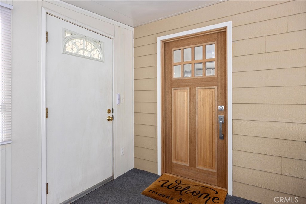 16942 Lake Terrace Way 1