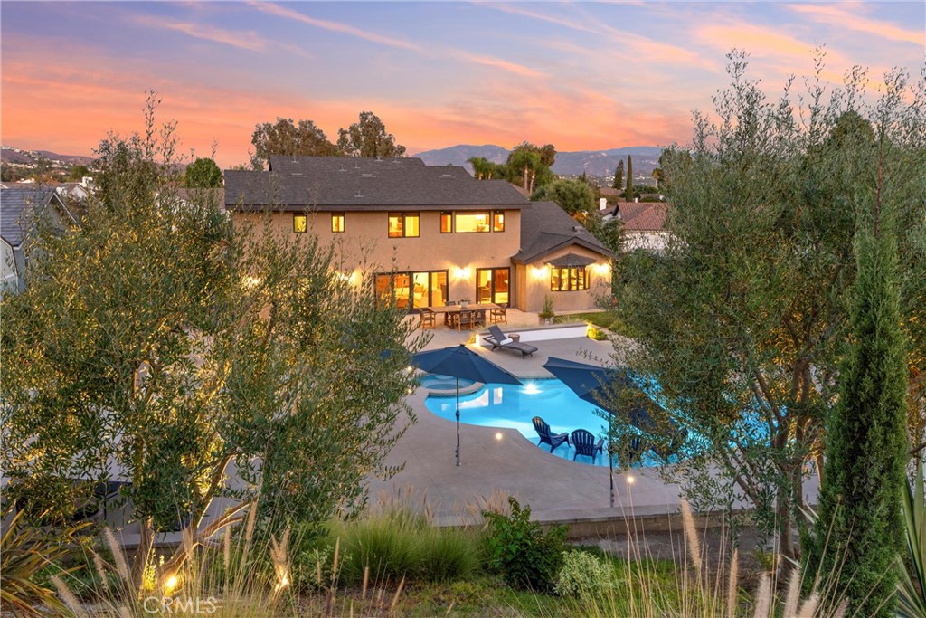 5505 Calle Vista Linda