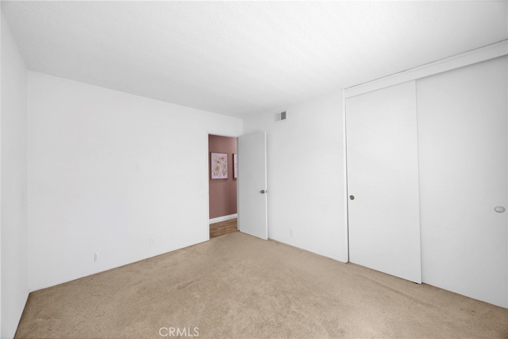 3670 Sherwood