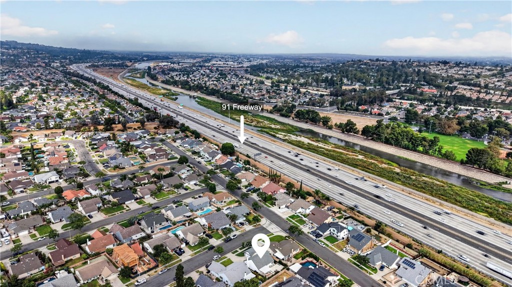 280 N Avenida Cordoba